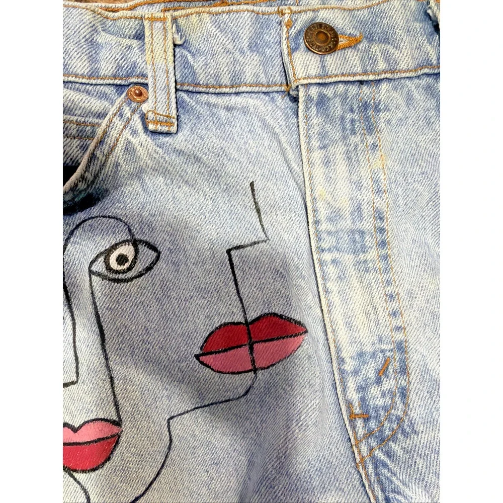 Vintage Levi’s 505 Custom Face Art Jeans W32